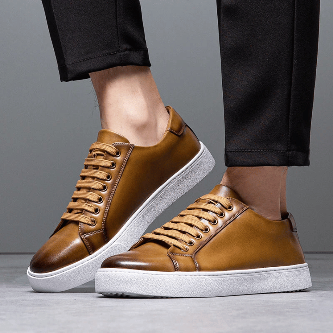 Stylish Julian Low Top Sneakers