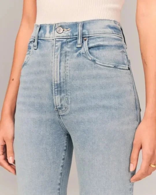 Vicki - Stretch High Waisted Flared jeans