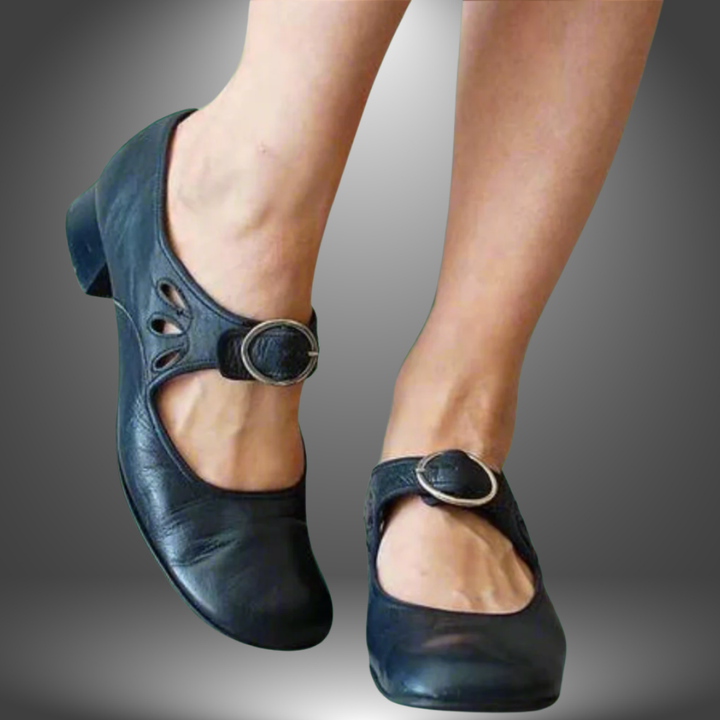 Monique - Vintage Sandals