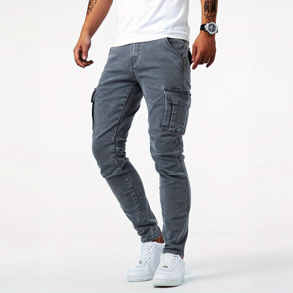 Stylish Urban Cargo Jeans in Trendy Denim