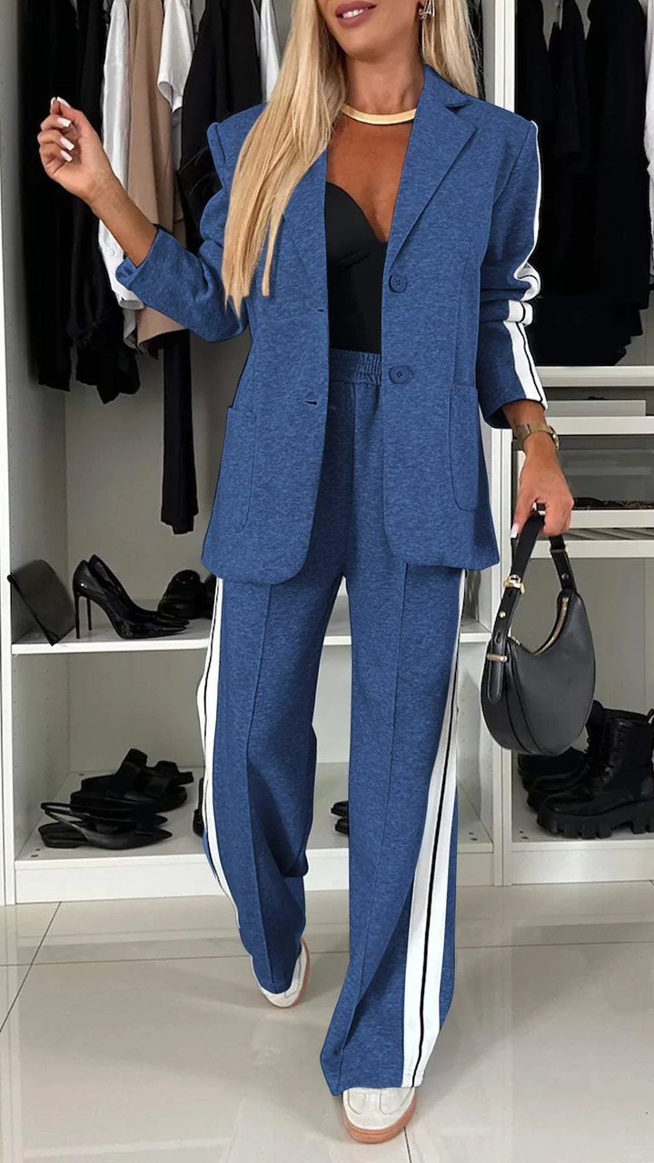 Chic & Stylish Savvy Suit