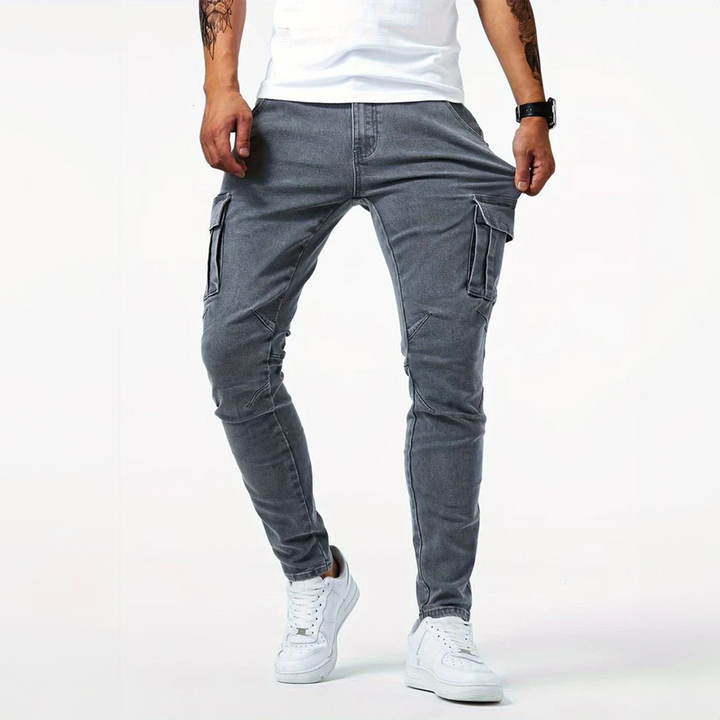 Stylish Urban Cargo Jeans in Trendy Denim