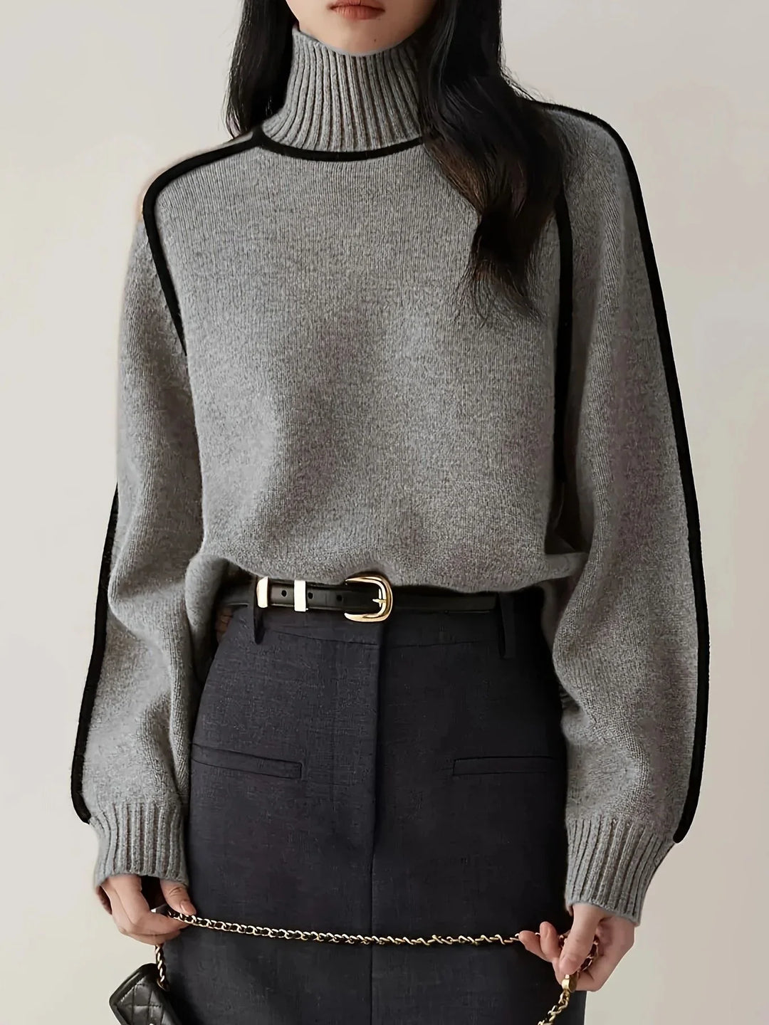 Zoe - Stylish Turtleneck Sweater